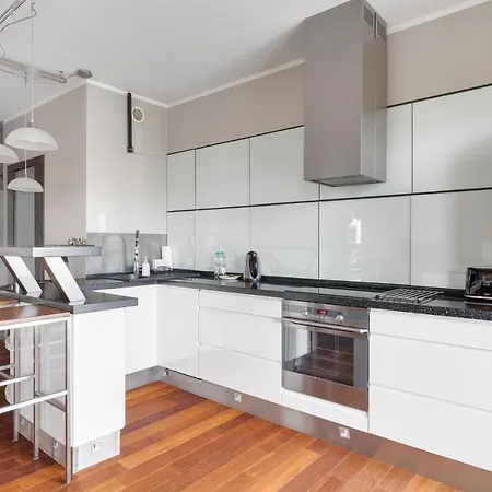 Apartamento Lasek Marcelinski 2-bedroom By Bookinghost *