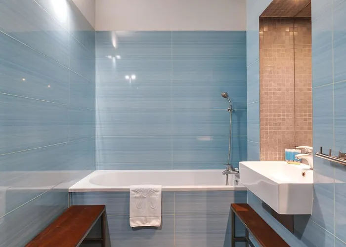 Lasek Marcelinski 2-bedroom By Bookinghost Apartment *